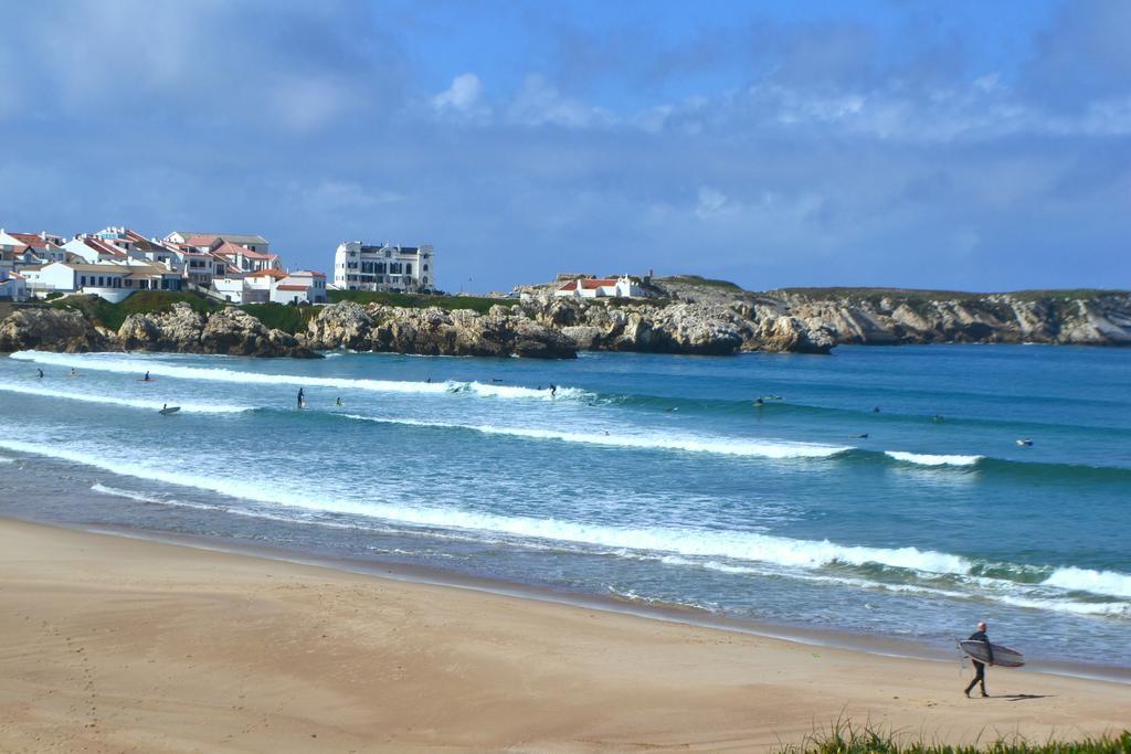 Surf House Peniche Hostel Baleal Exterior foto