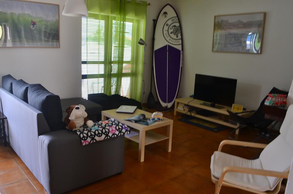 Surf House Peniche Hostel Baleal Exterior foto