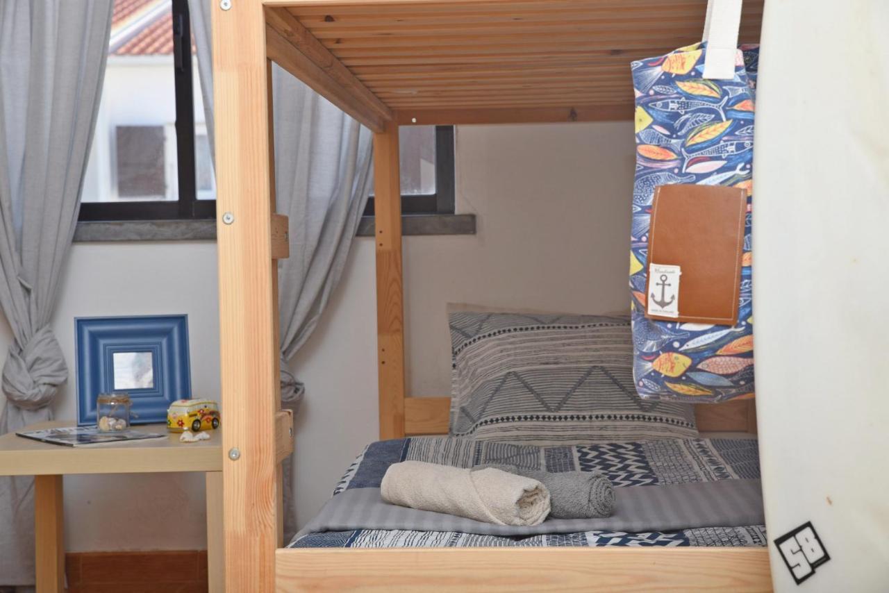Surf House Peniche Hostel Baleal Exterior foto